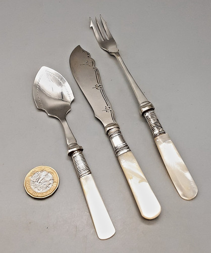 Antique epns pickle olive - antique,